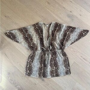 Single Snakeprint Blouse Size S